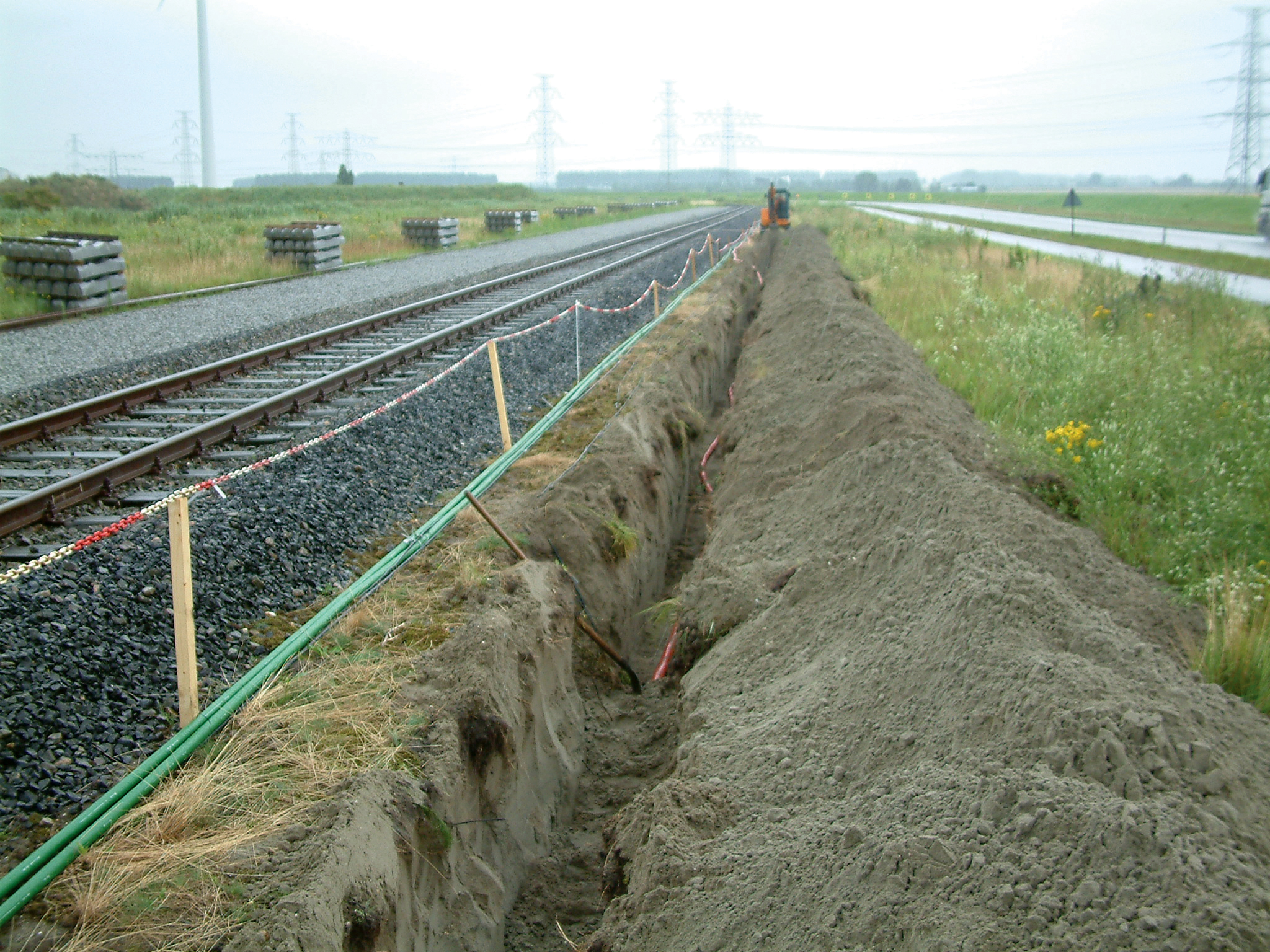 5G komt naar het spoor, maar gaan alle kabels dan de grond uit?