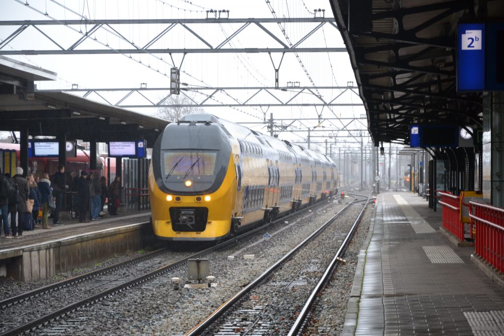 VIRM 8666 intercity station Dordrecht
