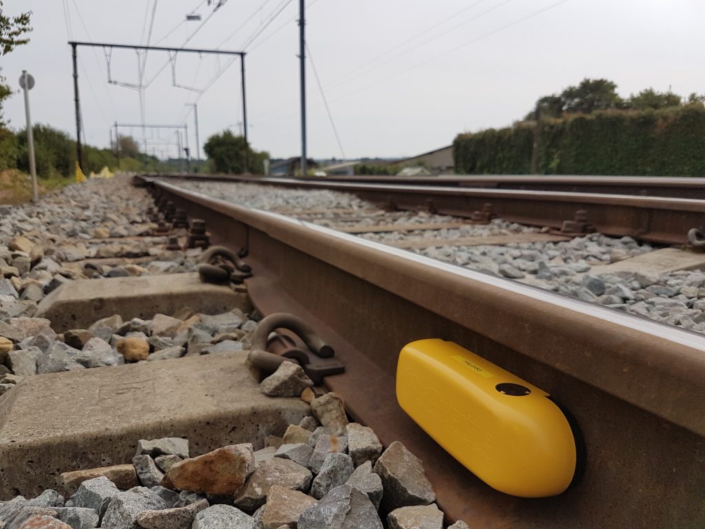 plaatsen sensoren op spoor door Dual Inventive
