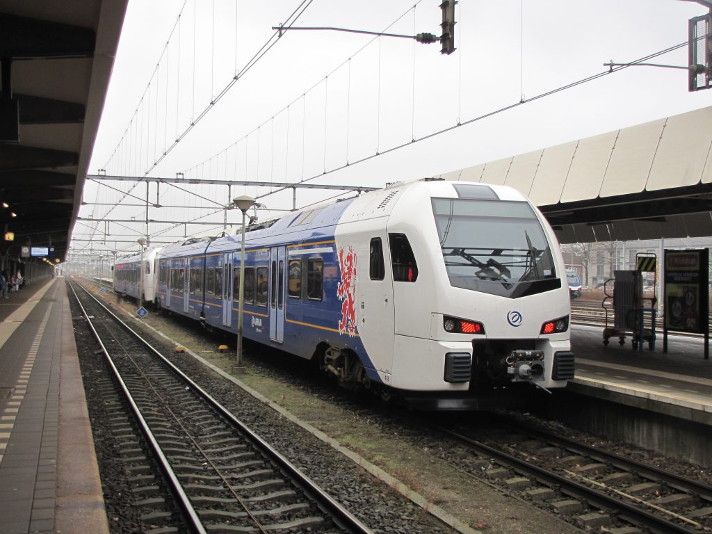 Een Flirt-trein van Arriva op station Maastricht, foto: Wikimedia Commons