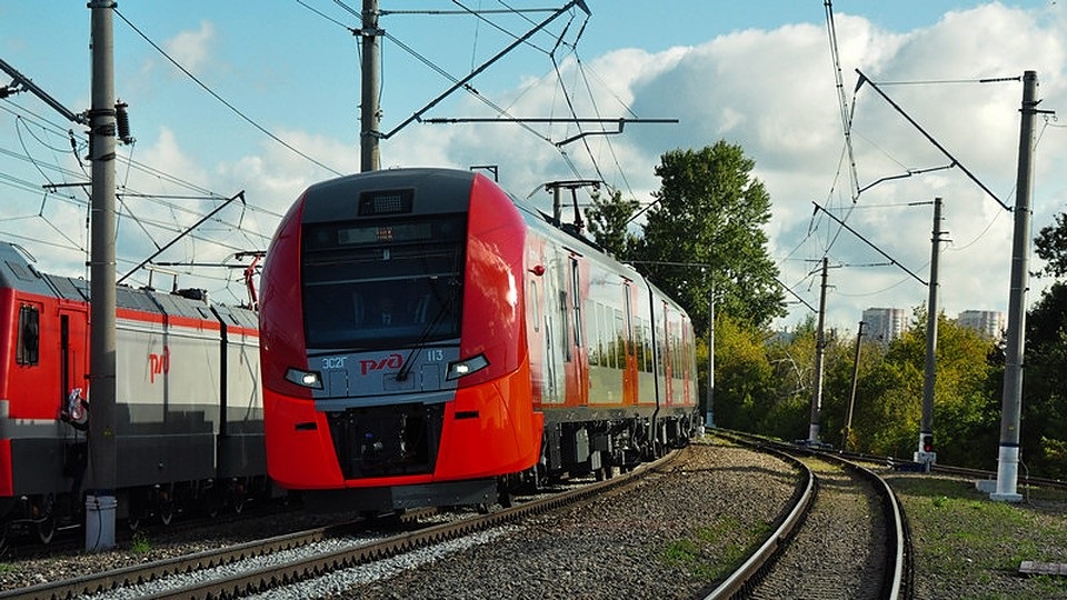 Een zelfrijdende Lastochka-trein