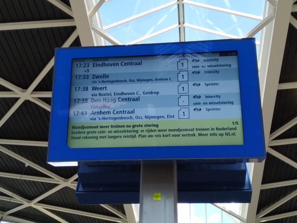 Treinverkeer verstoord op station Tilburg