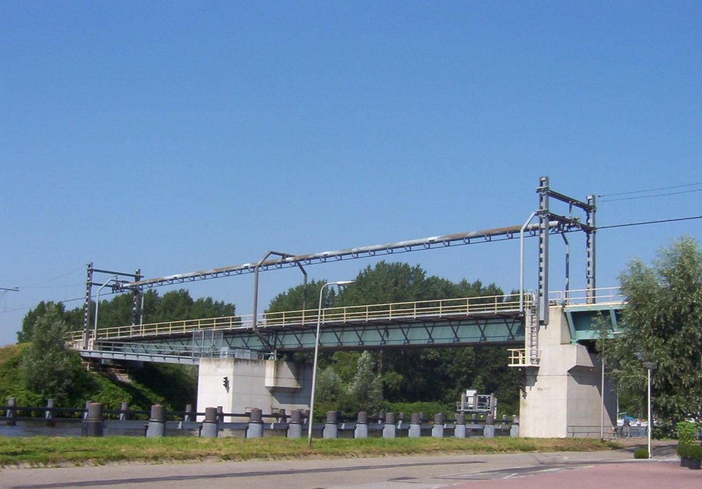 Lage Gouwespoorbrug