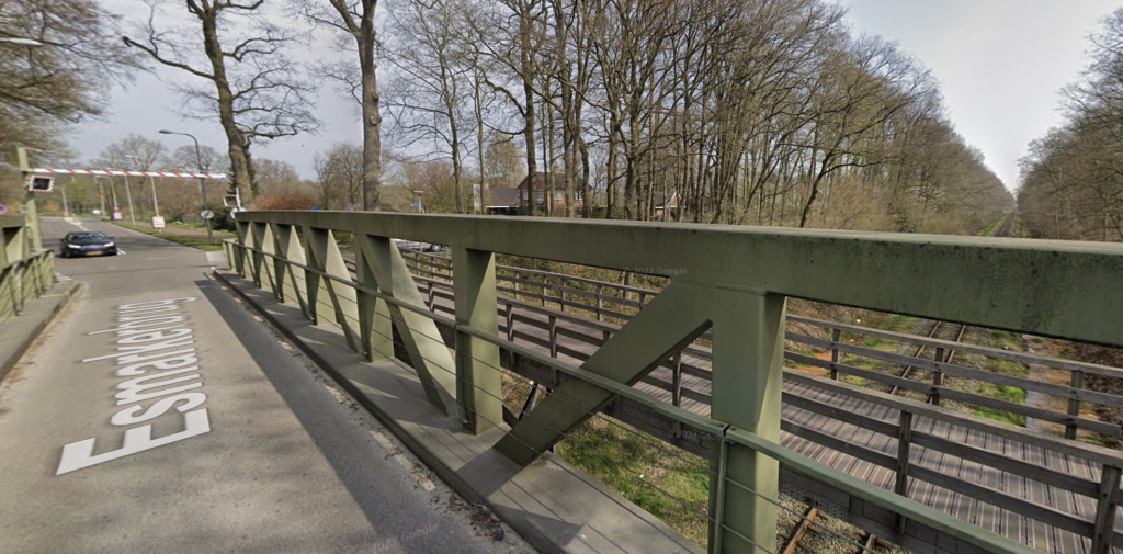 Enschede spoorbrug Esmarkerweg
