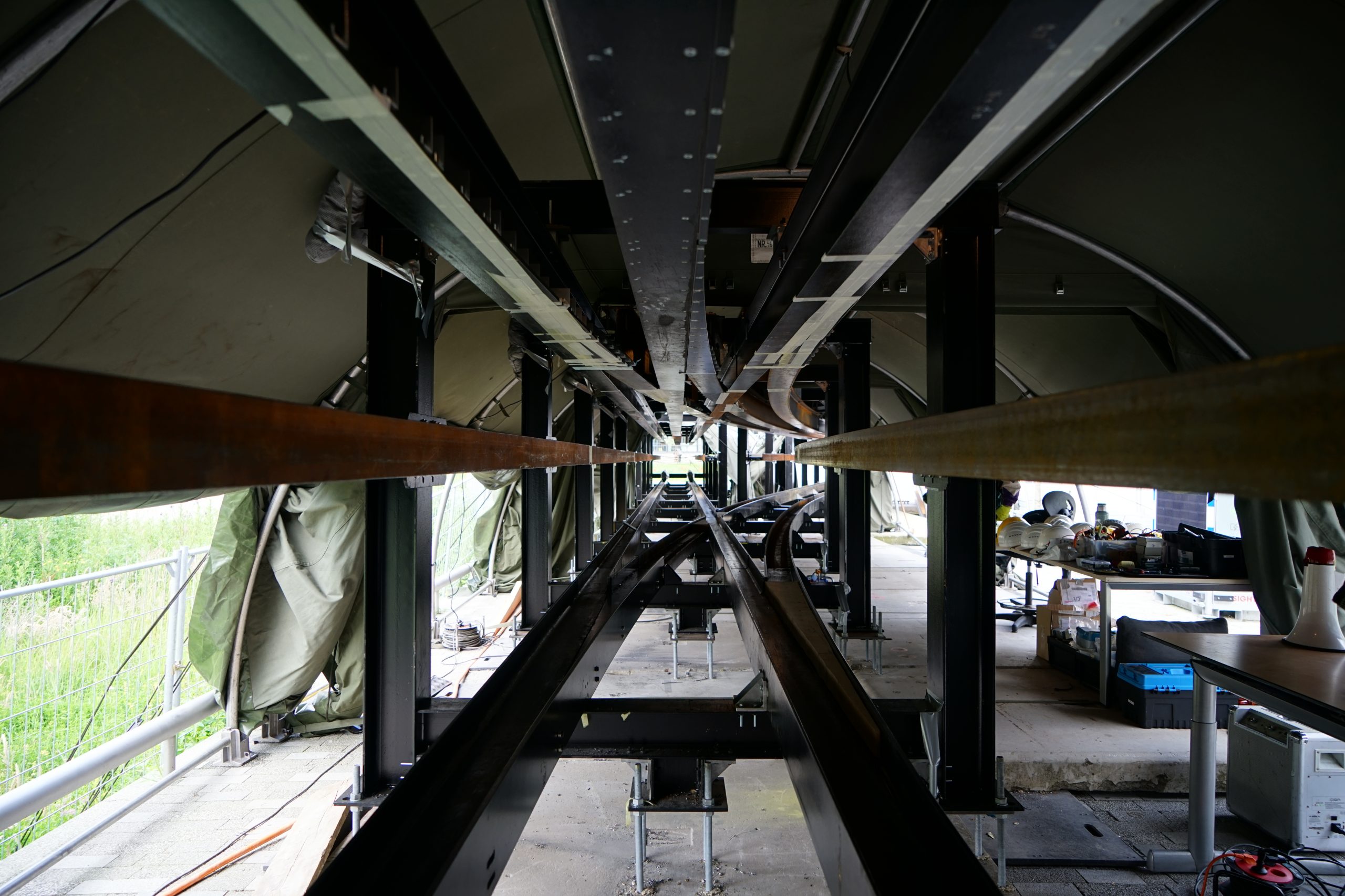 SpoorPro ziet wereldprimeur: eerste baanwissel van Hyperloop Delft
