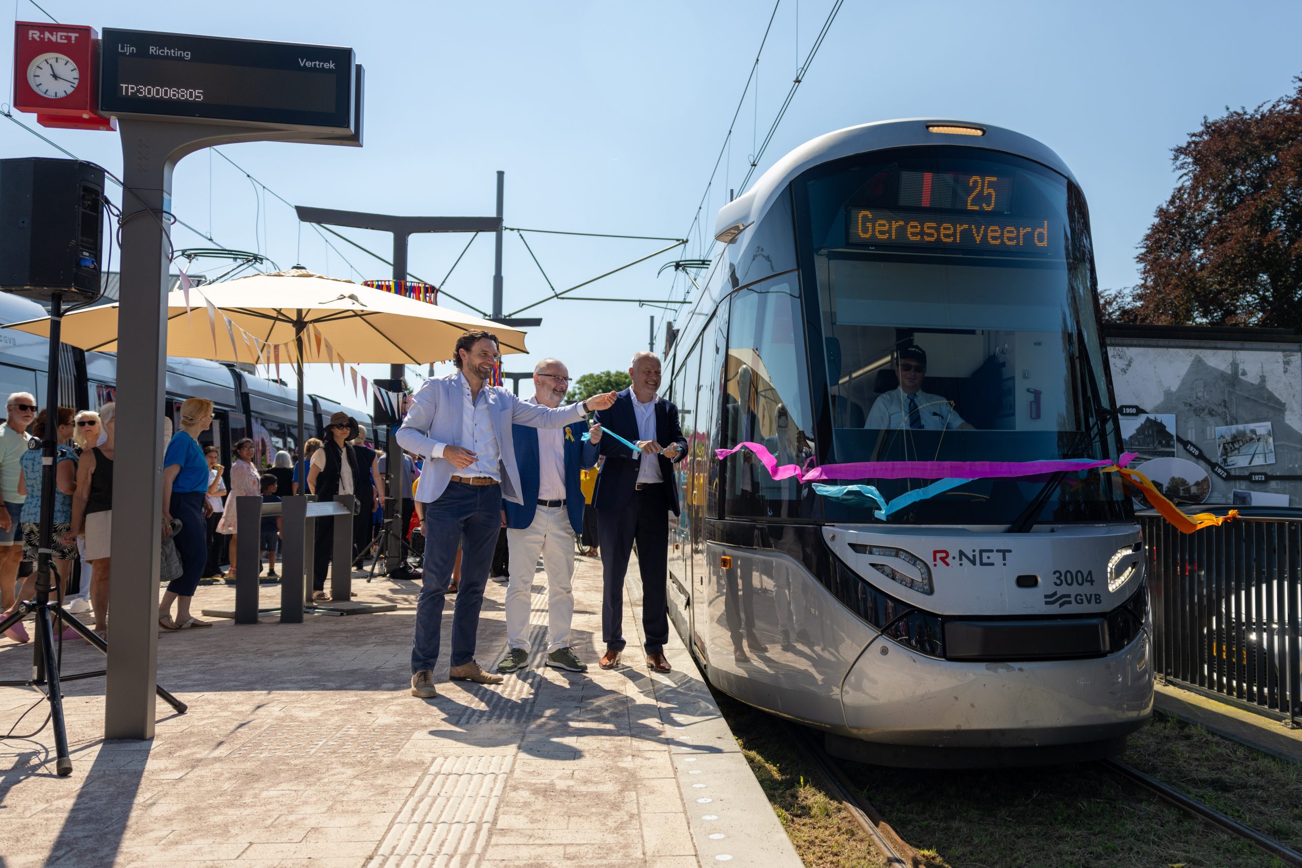 Uithoornlijn feestelijk in gebruik genomen