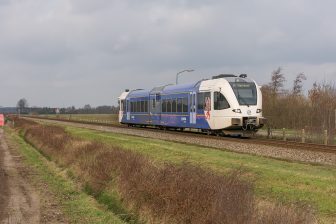 Arriva-trein op Maaslijn