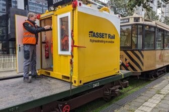 Historische tram trekt moderne meetapparatuur