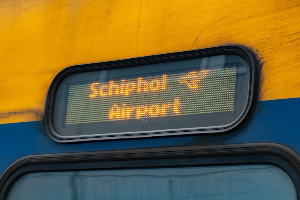 trein naar Schiphol Airport