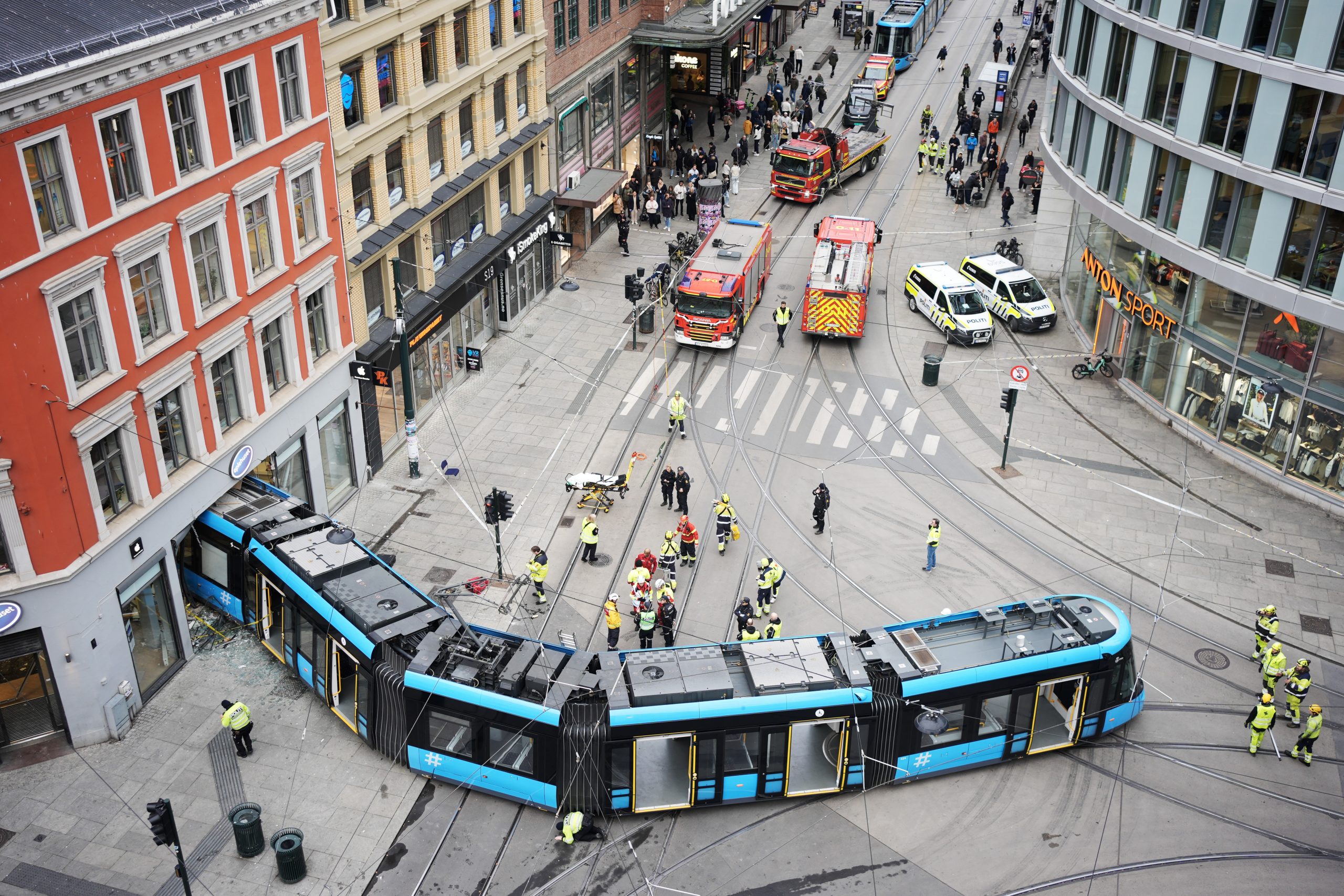 Tram ontspoort in Oslo, meerdere gewonden