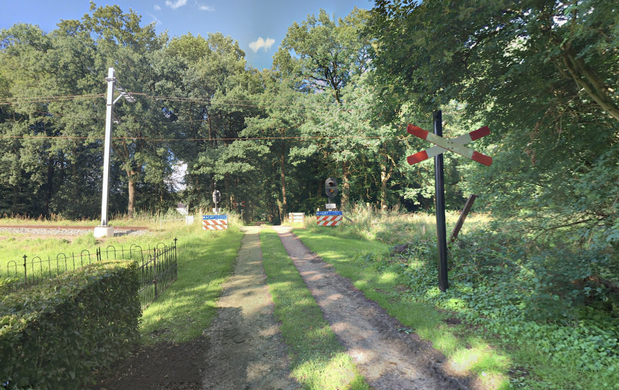 Onbewaakte overweg maakt plaats voor wandelbuis op Landgoed ’t Rozendael