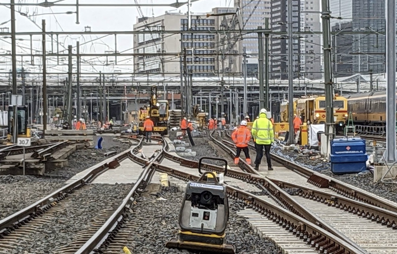 Werkzaamheden Programma Hoogfrequent Spoor lang niet overal op schema